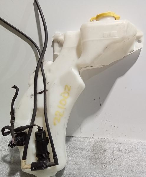 2009-2010 Dodge Journey Windshield Washer Bottle w/o Headlamp Washer 68041379AA