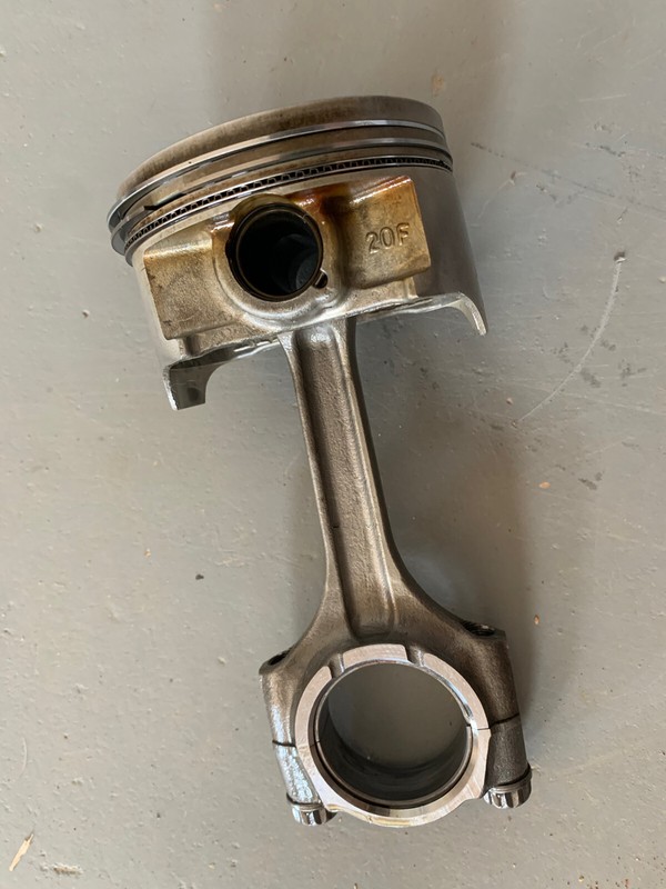 06 Suzuki SV 650 Engine Cylinder Connecting Rod Piston SV650