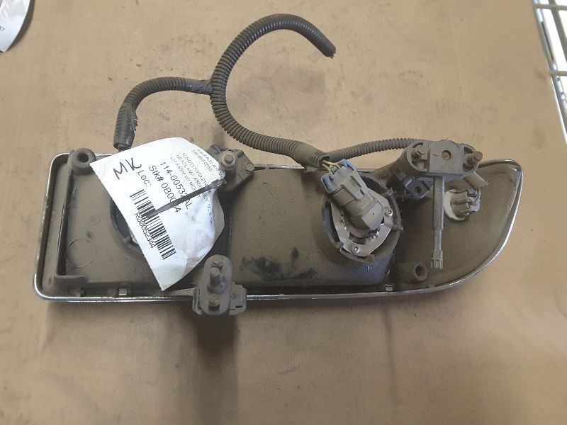 98 99 00 01 02 03 04 05 S10 BLAZER L. HEADLIGHT CHEVROLET 52344