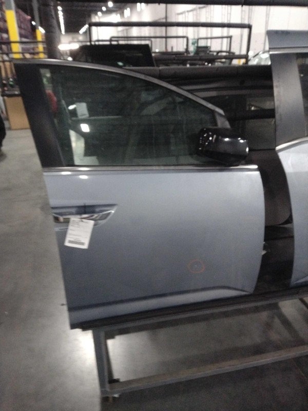 2012 Honda Odyssey Right Front Door Blue, Used, 160K Miles, OEM Part 426957