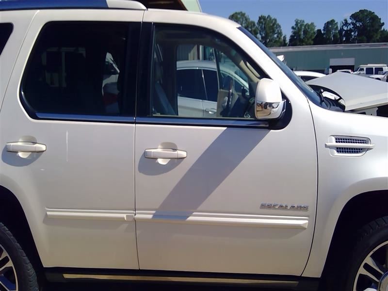 Passenger Right Front Door Fits 11-14 ESCALADE 568348