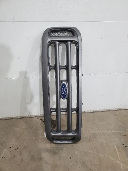 Grille Surround With Painted Bars Fits 02-04 FORD F250SD PICKUP 277814