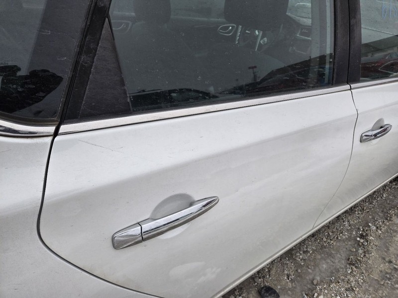 Passenger Right Rear Side Door Electric Fits 13-19 SENTRA 3631786