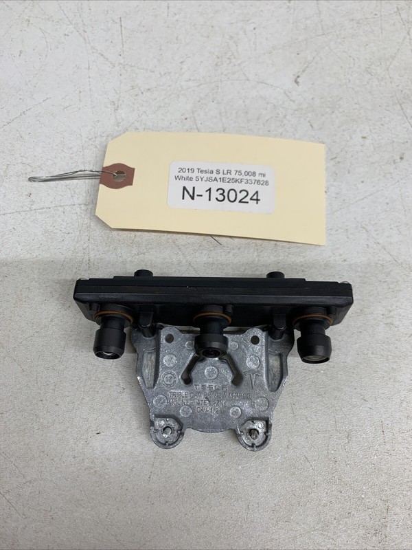 ⚡️16-21 Tesla Model S INLINE TRIPLE CAM- TRI-CAMERA S/X/3 1120520-00-B 13024 B3