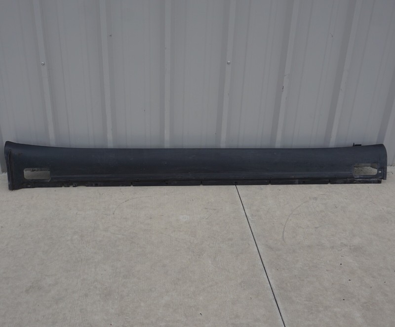 11-18 PORSCHE CAYENNE 958 RIGHT PASSENGER SIDE SKIRT ROCKER PANEL MOLDING TRIM
