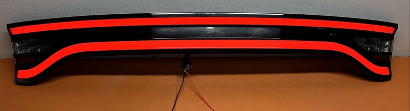 68398666AA | 2015 - 2022 DODGE CHARGER CENTER TAILLIGHT BACKUP LAMP OEM TESTED
