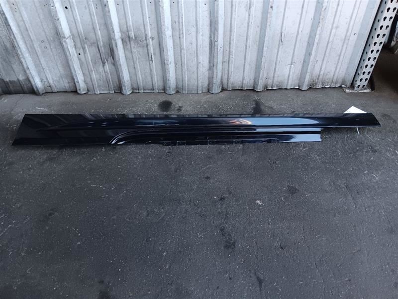 12-19 BMW F12 640i 650i M6 Left Rocker Moulding Side Skirt Rocker Panel