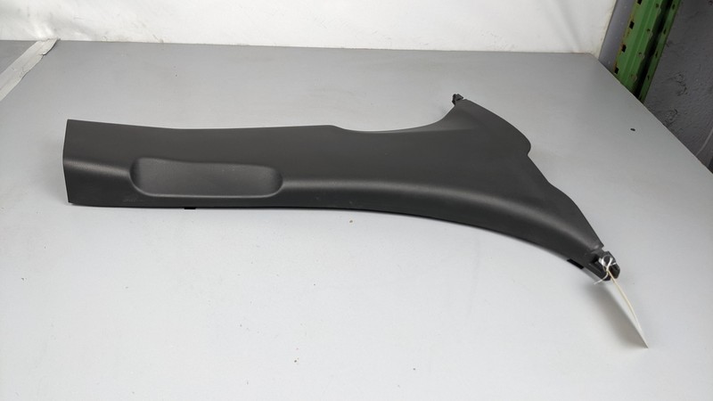 Center Right B Pillar Lower Trim Panel 2020 Subaru Crosstrek 94022-FL000 18 - 21