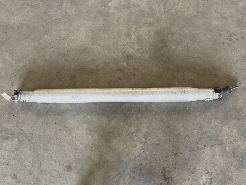 ⭐2015-2020 CADILLAC ESCALADE 2X2 REAR DRIVESHAFT DRIVE SHAFT PROP OEM LOT2488