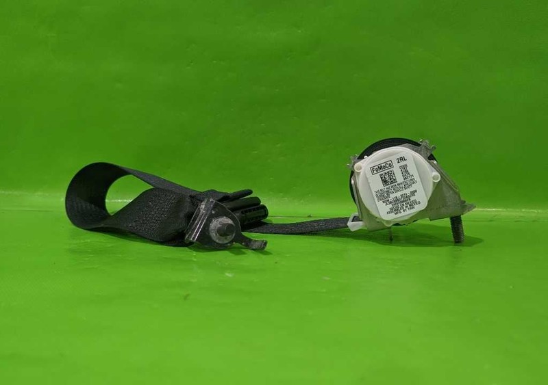 18-20 FORD F150 CREW CAB PASSENGER RIGHT REAR SEAT BELT RETRACTOR OEM 4601-47