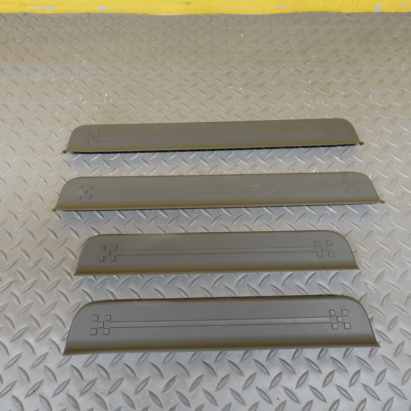 2024-2025 HYUNDAI SANTA FE FRONT REAR DOOR SILL STEP PLATE TRIM OEM 85887R6000