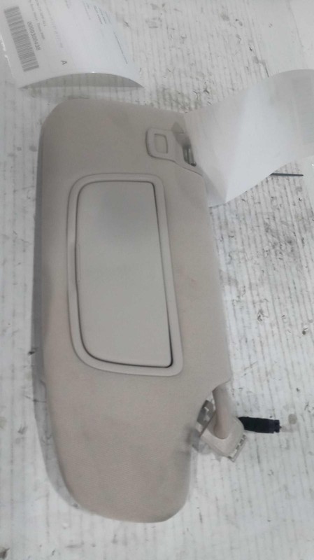2018 Lincoln MKX Maroon Sun Visor Right Side OEM 425971 104K Miles