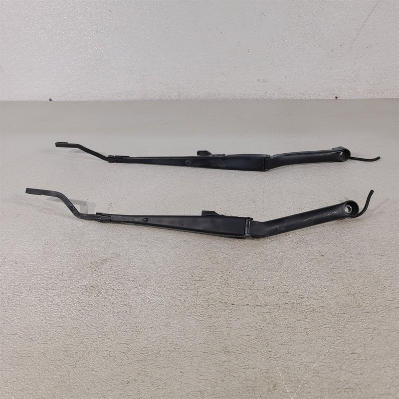 97-04 Corvette C5 Windshield Wiper Arms Lh Rh Pair Aa7423