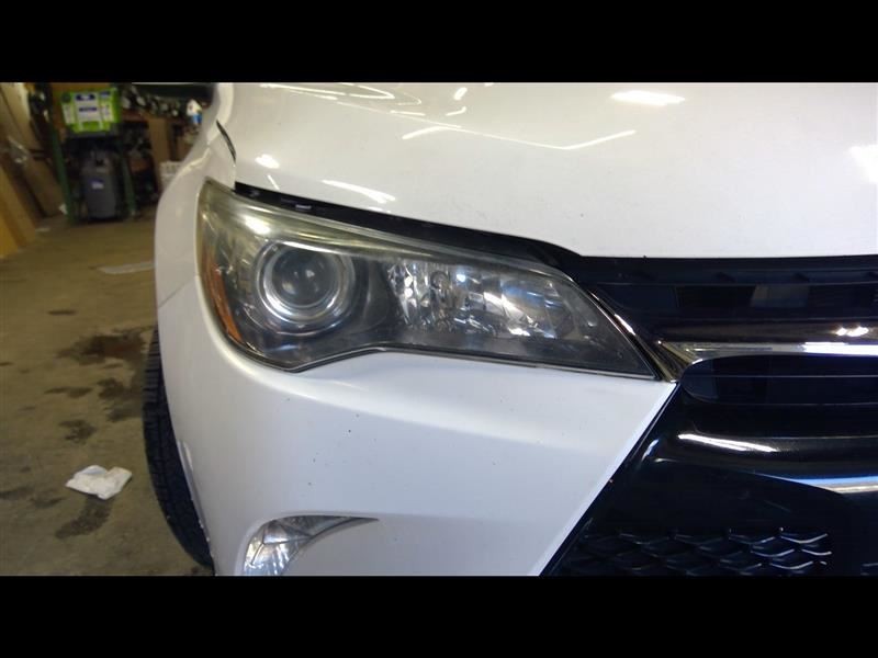 Passenger Headlight Halogen With Black Trim Fits 15-17 CAMRY 1307500