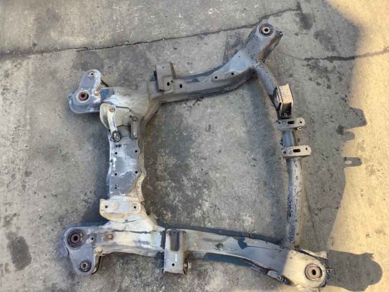 99-04 Odyssey Front Sub Frame Engine Cradle Subframe LH Drive Used OEM