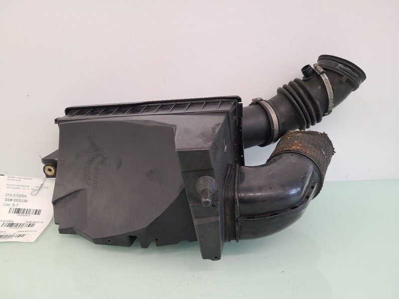 Air Cleaner Thru VIN M55993 6-181 3.0L Fits 03-06 S TYPE 585975