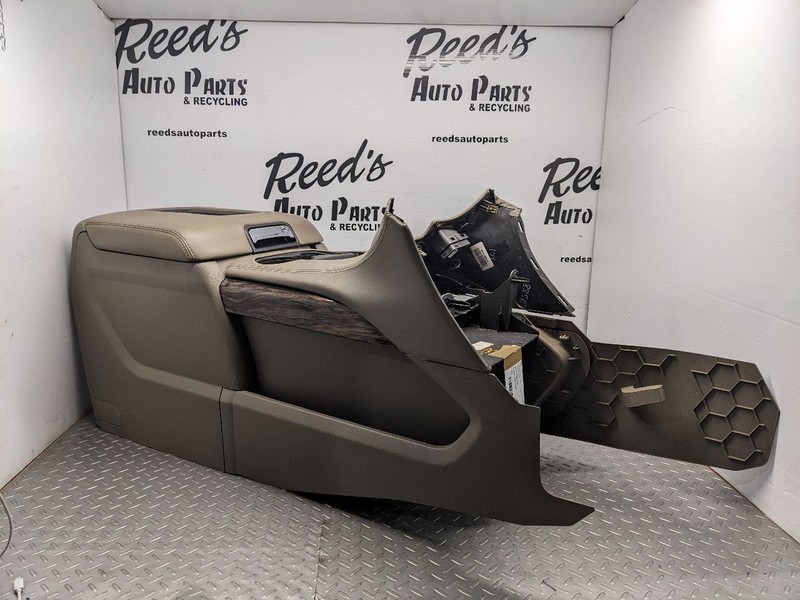 2015 Yukon SLE Center Console Heated Cooled Seats Tan Front Floor 1148851