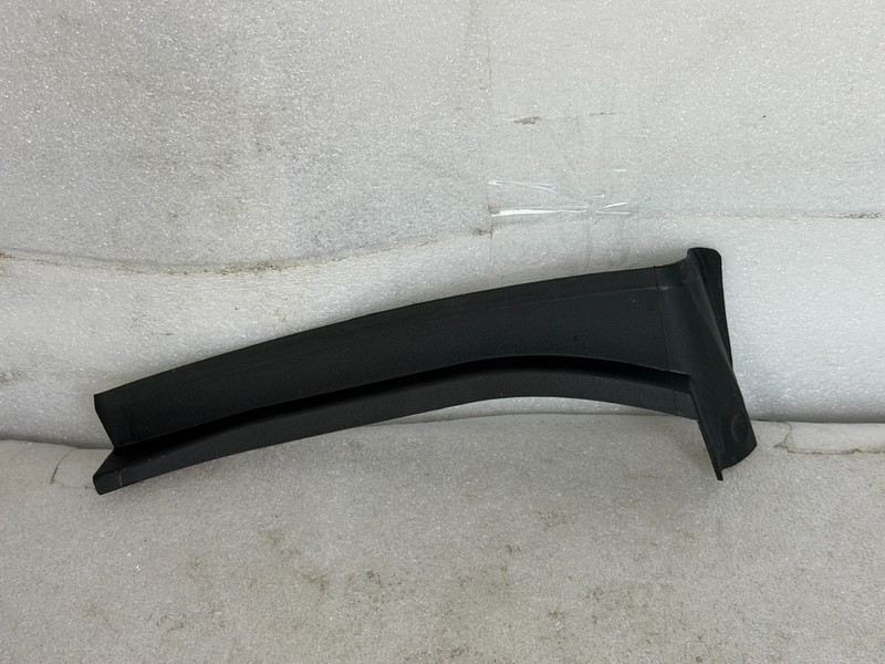 2021-2025 FORD BRONCO SPORT OEM REAR LEFT SIDE TAIL LIGHT LAMP COVER PANEL