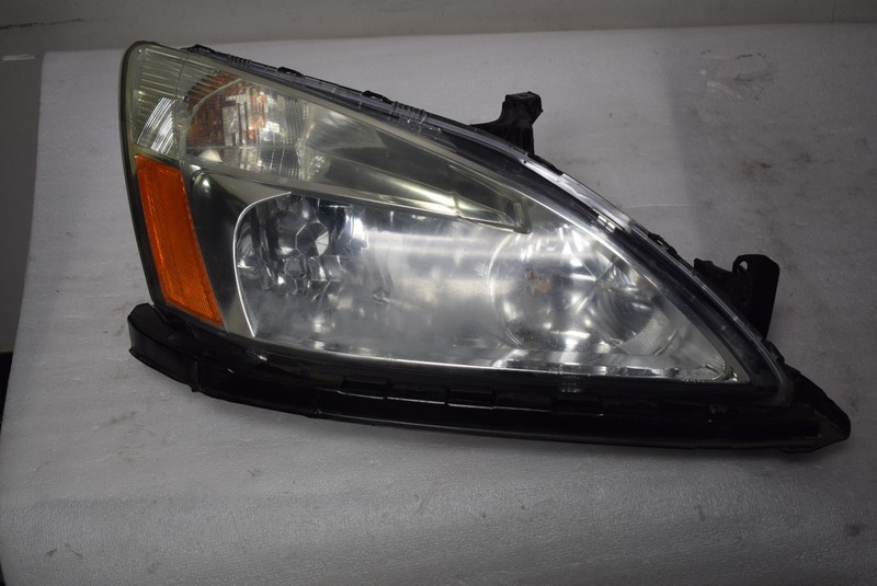 2003-2007 HONDA ACCORD RIGHT HEADLIGHT FACTORY OEM