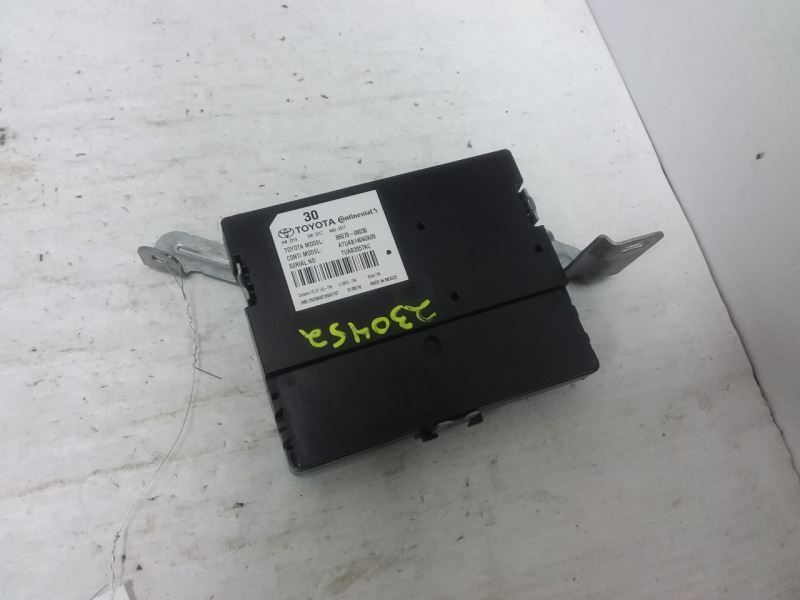 Telematics Control Module 2018 Toyota Sienna 86070-08030
