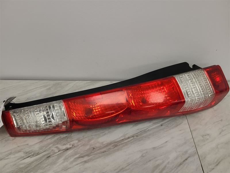 Passenger Right Tail Light England Built Fits 05-06 CR-V 578514