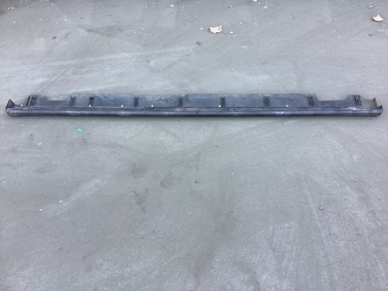 90-93 Accord 4Dr Right Rocker Panel Sill Garnish Trim Skirt Molding Protector OE