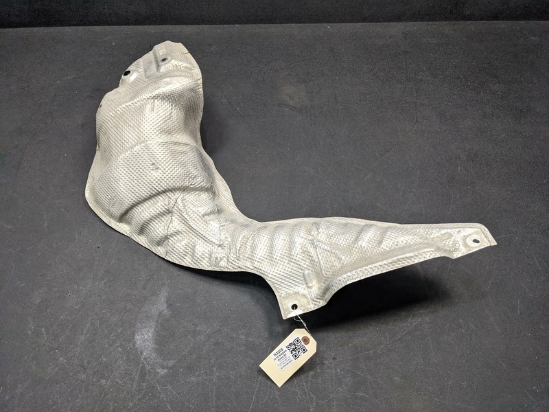 Rear Floor Pan Heat Shield 2019 Nissan Kicks 74762-1HL0B 2018 2020 2021 - 2024