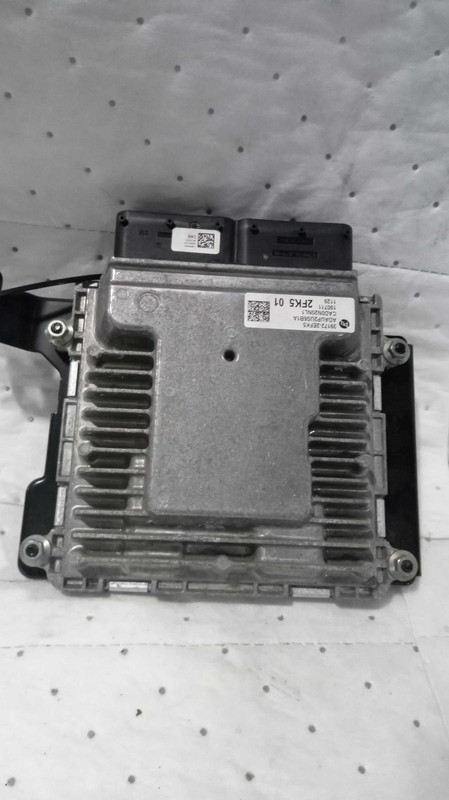 2020 Hyundai Elantra Engine Control Module ECM 2.0L OEM 67000 Miles Silver