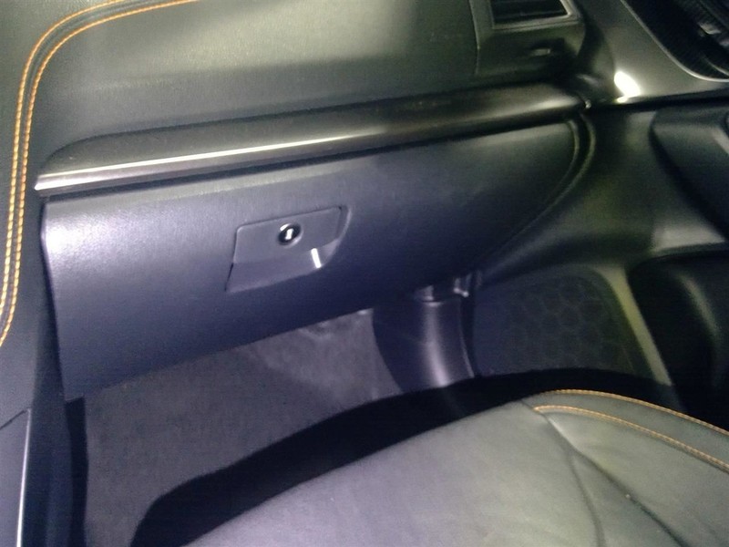 CROSSTREK 2018-2022 Glove Box 1741041