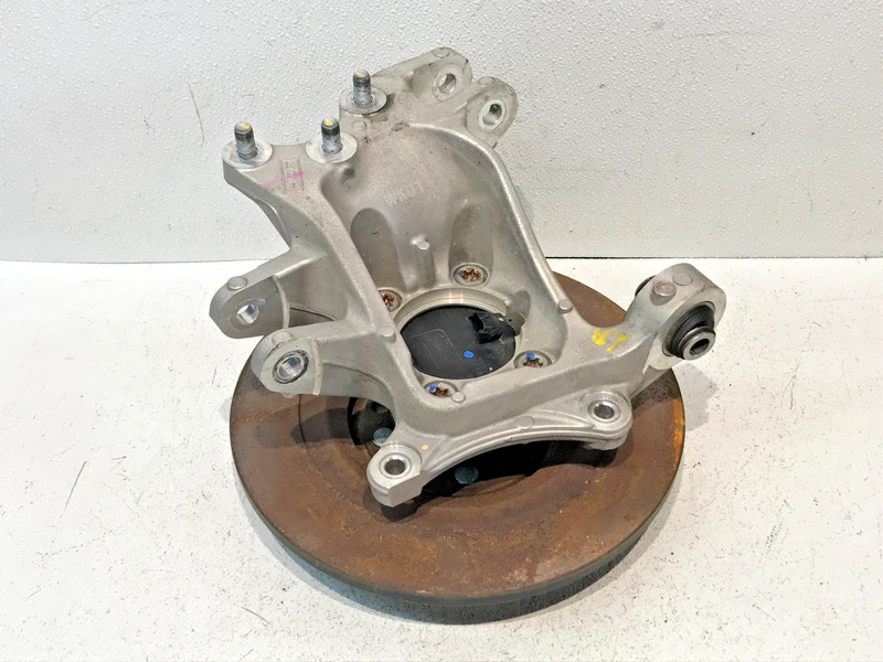 2022- 2026 HYUNDAI SANTA CRUZ REAR LEFT SPINDLE KNUCKLE & HUB OEM 10K Miles