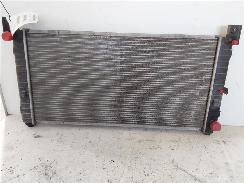 08-13 Chevy TAHOE Radiator 6.0L Hybrid Engine Rear