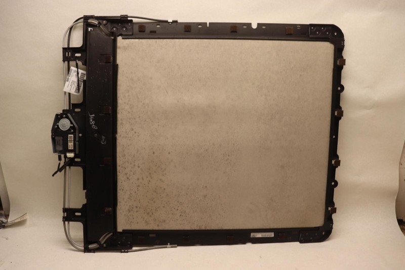 2014-2018 NISSAN PATHFINDER REAR PANORAMIC SUNSHADE ASSEMBLY W/O GLASS OEM