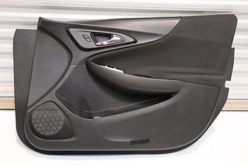 2016-2024 CHEVY MALIBU FRONT RIGHT PASSENGER SIDE DOOR PANEL TRIM COVER OEM