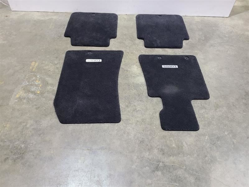 Set of Floor Mats Fits 2016 Hyundai Equus 567964