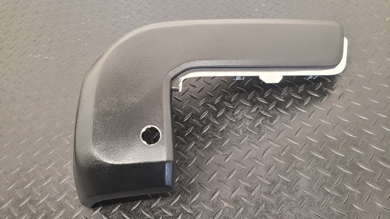 16-23 Toyota Tacoma Right Passenger Cap Only W/ Parking Sensors OEM 52155-04900