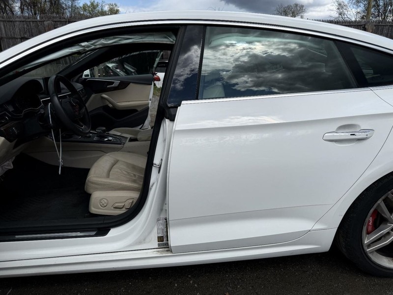 2018-2023 Audi A5 Left Driver Side Rocker With Post White
