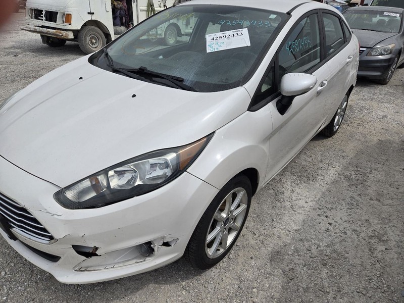 Driver Left Fender Without Rocker Moulding Fits 11-19 FIESTA 3534090