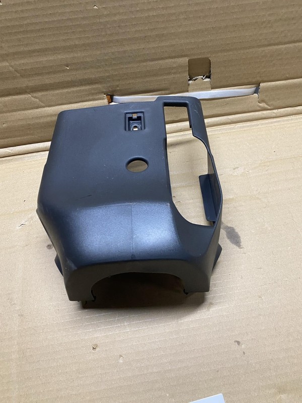 2011-2019 FORD FIESTA STEERING COLUMN SHROUD COVER OEM AE83-3533-AC/BC