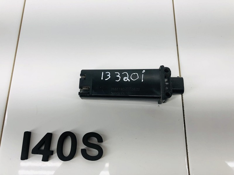 13-15 BMW 320I F30 TPMS TIRE PRESSURE MONITORING SENSOR ANTENNA MODULE OEM