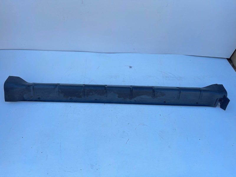 2001-2007 Ford Escape Rocker Panel Skirt Molding Driver Left OEM
