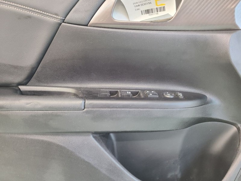 Driver Front Door Trim Panel Fits 2016 Accord 571186