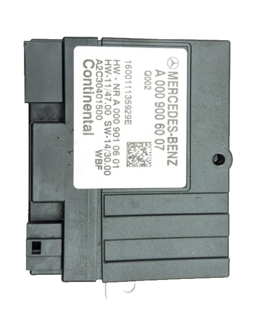 15-16 Mercedes W205 C300 GLC300 C400 Fuel Pump Control Module 0009006007