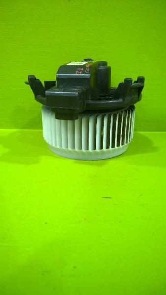 09 10 11 12 13 14 15 16 17 18 19 COROLLA MATRIX RAV4 BLOWER MOTOR OEM 3319-14