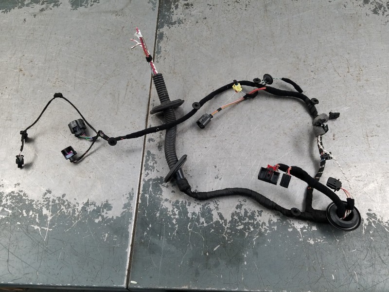 2024 Porsche Cayman GT4 RS Left Door Partial Wiring Harness #74617 Z4