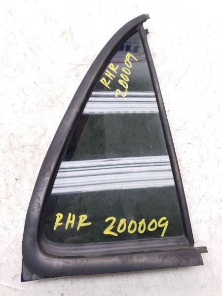 96-02 TOYOTA 4RUNNER SR5 PASSENGER SIDE REAR DOOR VENT GLASS
