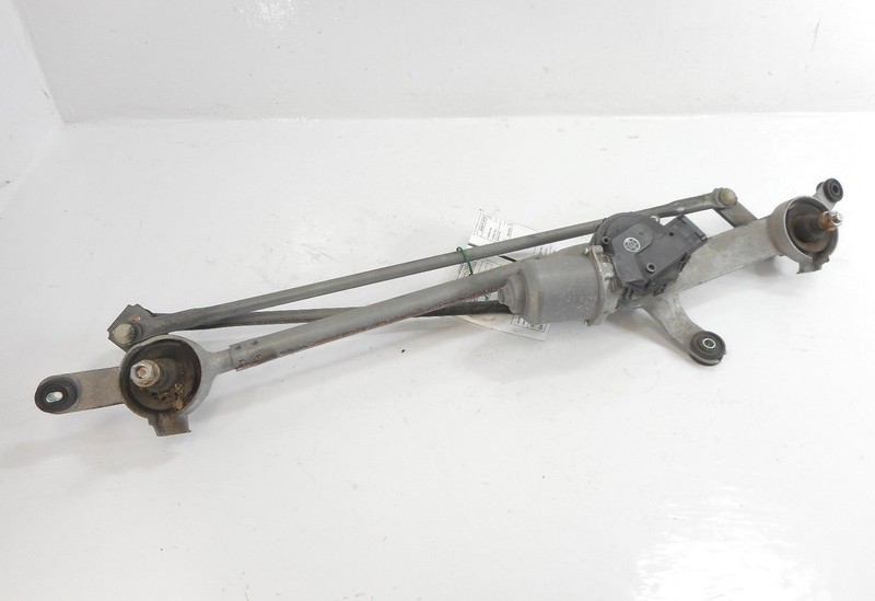 2010 2011 Saab 9-5 Windshield Wiper Linkage Transmission W/ Motor OEM