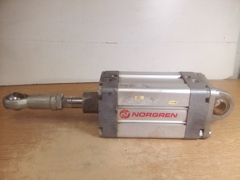 Norgren PRA/182125M/100 Series A Pneumatic Cylinder 125mm 100mm 16Bar
