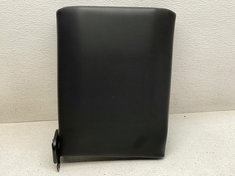 2013-2018 CADILLAC ATS REAR CENTER CONSOLE ARM REST CUP HOLDER PANEL OEM LOT731