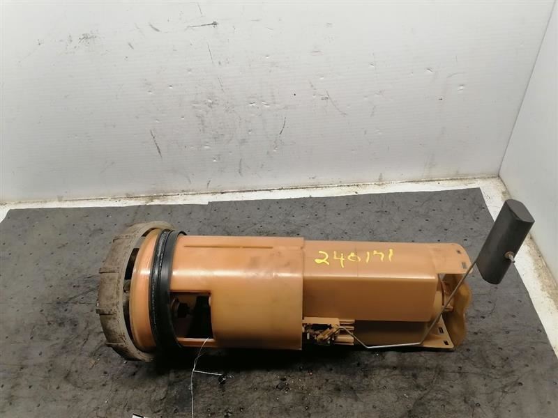 RAM1500 1999 Fuel Pump 1357147