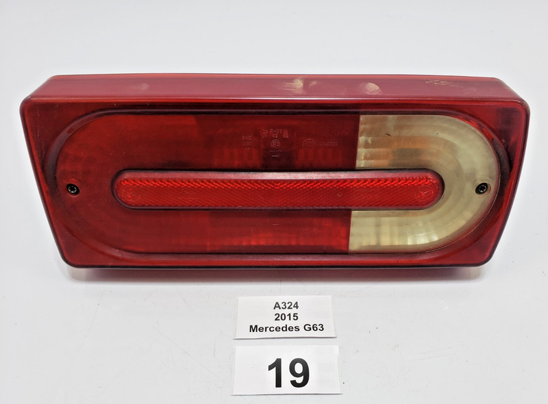 ✅ 2006-2018 OEM Mercedes W463 G63 AMG Rear Right Passenger Tail Light Lamp